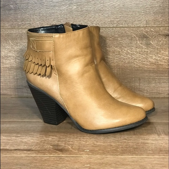 Dolce by Mojo Moxy Faux Leather Fringe Ankle Boot - Picture 2 of 11